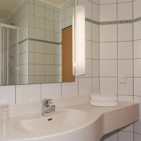 Hagen Gbr We8868 Resort